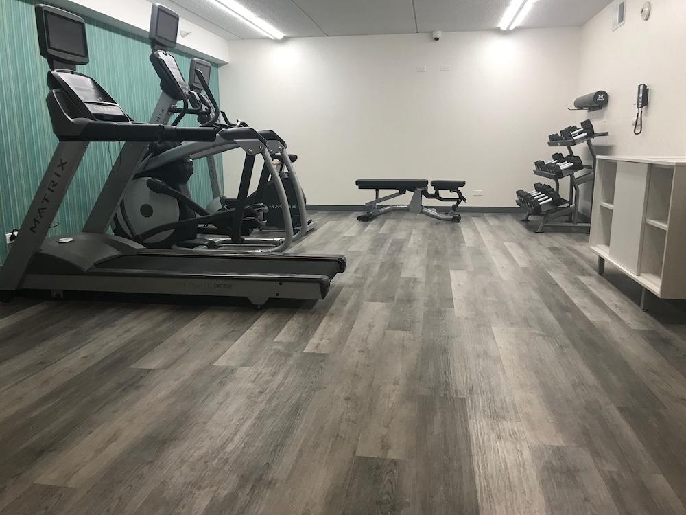 Holiday Inn Express Naperville By Ihg Ngoại thất bức ảnh