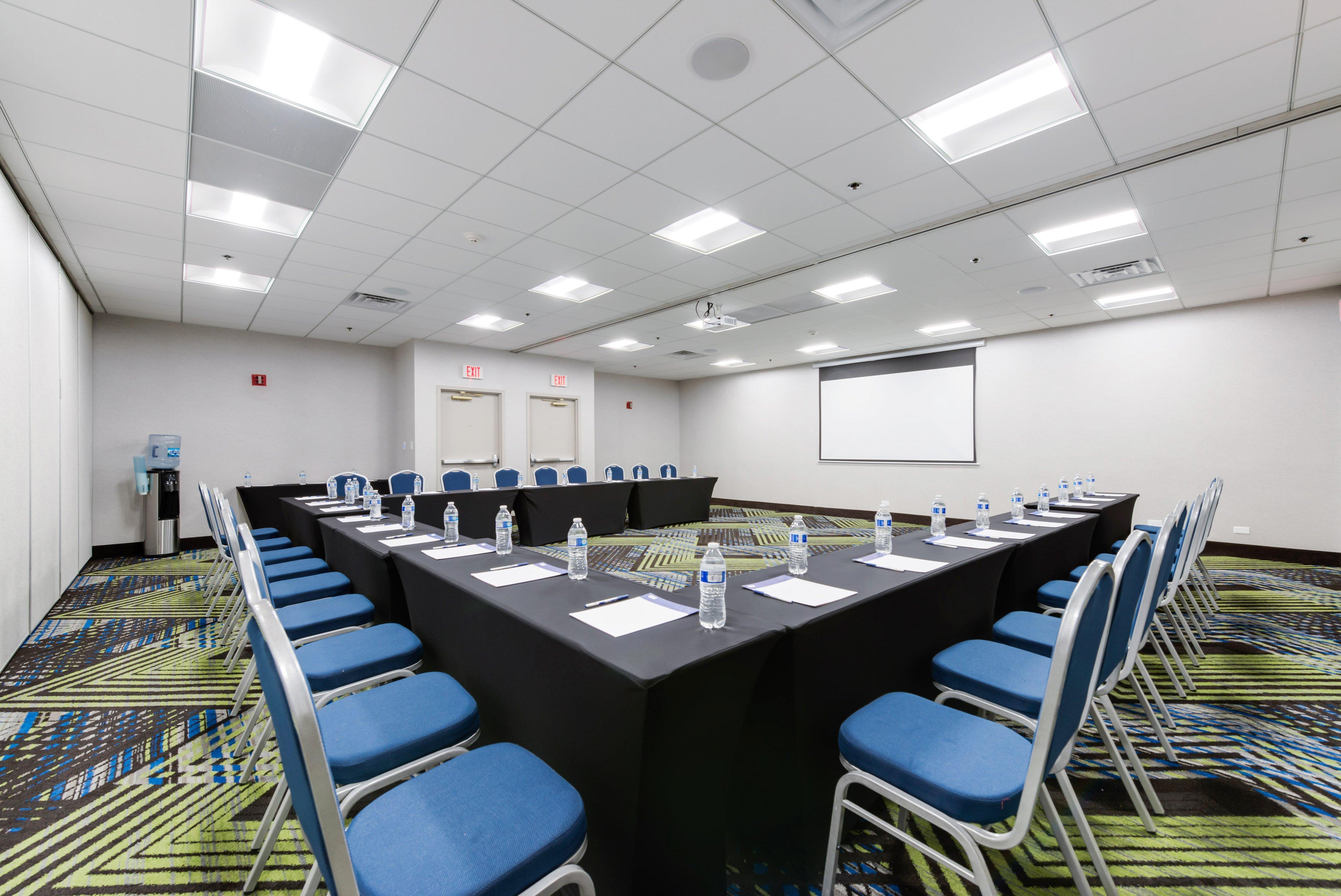 Holiday Inn Express Naperville By Ihg Ngoại thất bức ảnh