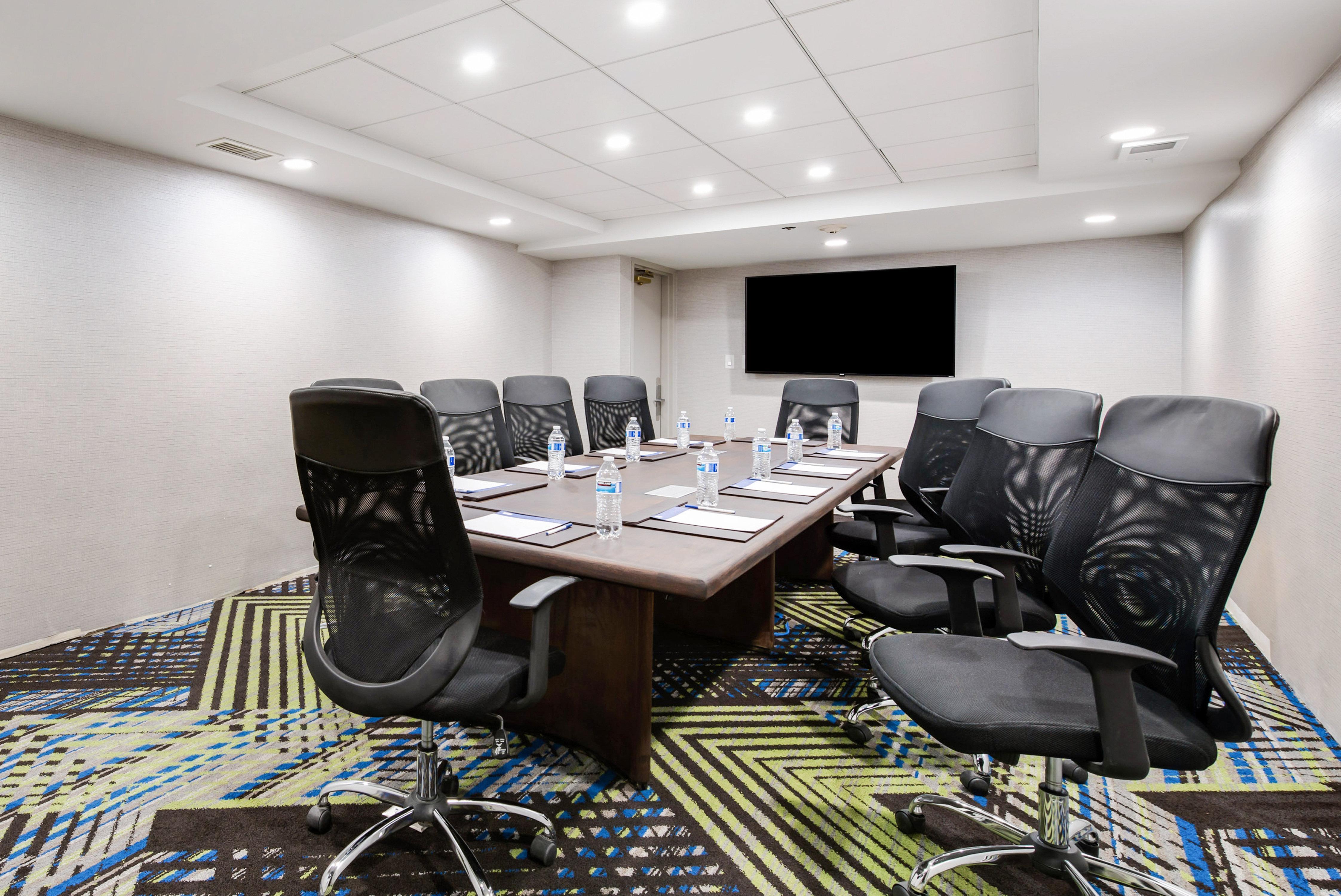 Holiday Inn Express Naperville By Ihg Ngoại thất bức ảnh
