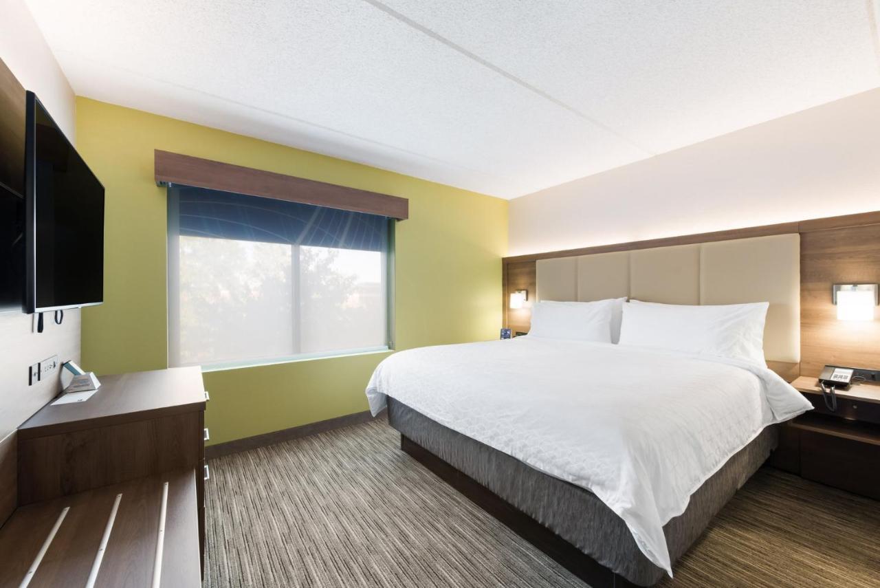 Holiday Inn Express Naperville By Ihg Ngoại thất bức ảnh