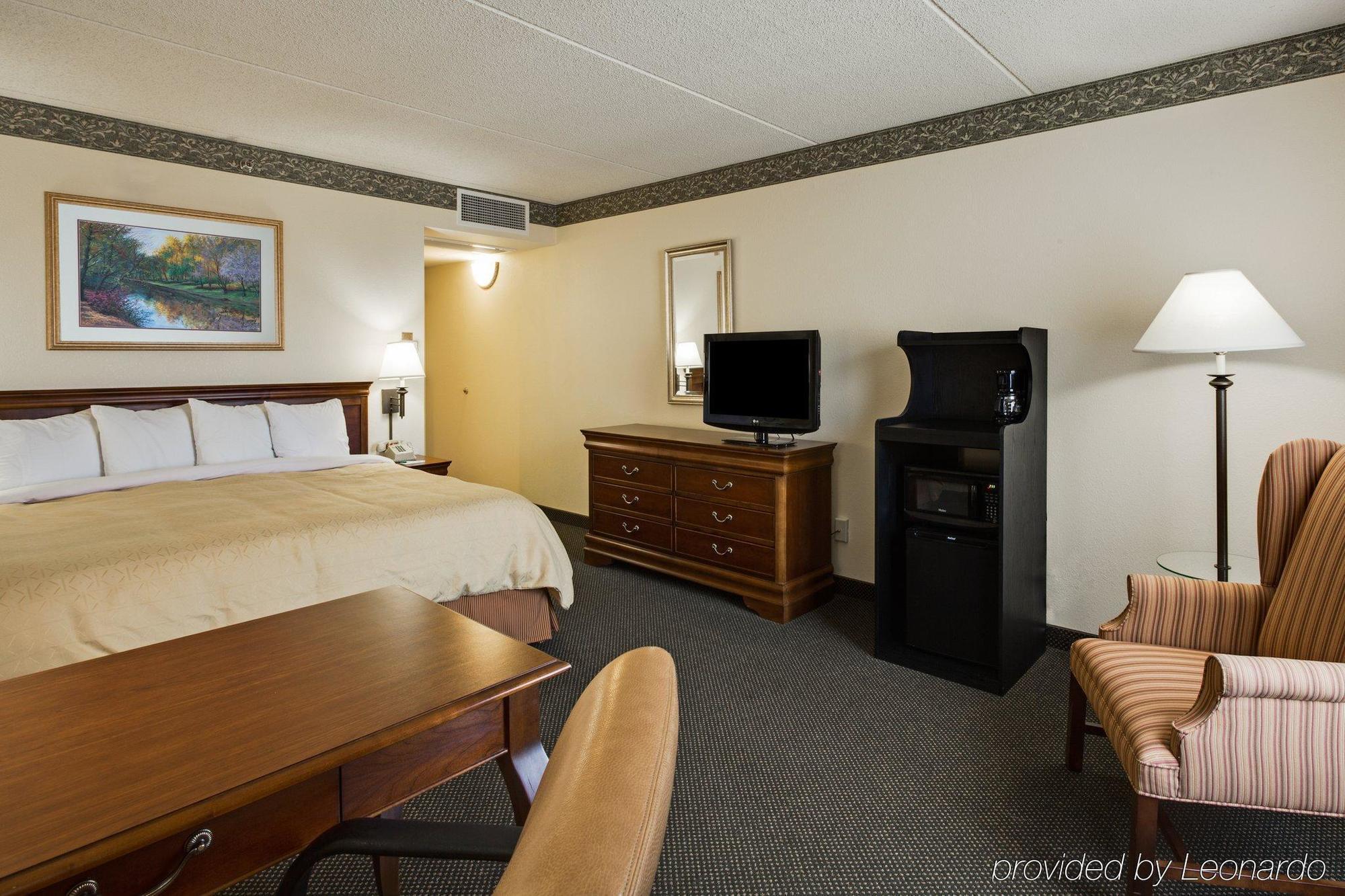 Holiday Inn Express Naperville By Ihg Phòng bức ảnh